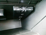 ここにETCが付いております。高速道路の料金所もスイスイ♪ ETCカードの申し込みは日産カードがおすすめ☆「安心」「おトク」「便利」で皆さまのカーライフをサポートする特典満載のカードです。