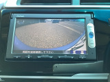 駐車が苦手な方でも安心なバックカメラつき。