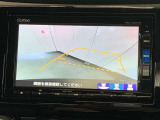 バックギアに入れるだけで自動でリヤカメラに切り替わります!車庫入れやバックが苦手な方にオススメ!