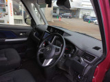 乗降りしやすい運転席