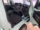 WEB店舗の中古車本部では仕上げ後すぐWEB掲載しております。まだ店頭に出ていない車両ですので見つけたときがチャンスかも。最寄りの店舗まで配送いたしますのでお気軽にお問い合わせください。