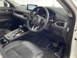 気になる車はすぐにお問い合わせください!画面右側の0066から始まる無料ダイヤルからお問い合わせ下さい!専門スタッフがお車のご質問にお答えいたします!