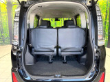 普段のお買い物や通勤、送迎等に十分な荷室スペースを確保しております。セカンドシートを倒すと、大きな荷物の積載も可能です♪