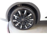 純正アルミホイール【タイヤサイズ225/45R21】