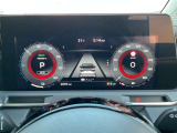 視認性の高いメーターで運転情報を的確に把握できます