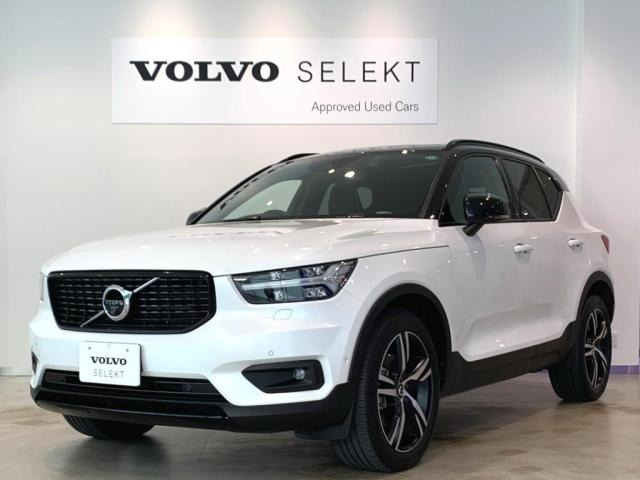 XC40 B4 AWD Rデザイン 4WD 