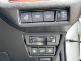 気になる車はすぐにお問い合わせください!画面右側の0066から始まる無料ダイヤルからお問い合わせ下さい!専門スタッフがお車のご質問にお答えいたします!