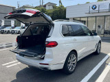 お車はご予約状況などによりご案内出来ない場合がございます。ご来店頂ける際は、事前にご連絡くださいますようお願い申し上げます。