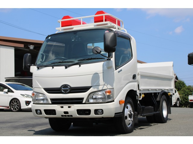 デュトロ  平ボディ-3t パワーゲート(PG) 4WD