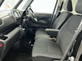 【車内ルームクリーニング済】専門スタッフにより車内はきれいにルームクリーニングを行っております。