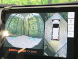 【パノラミックビューモニター】専用のカメラにより、上から見下ろしたような視点で360度クルマの周囲を確認することができます☆死角部分も確認しやすく、狭い場所での切り返しや駐車もスムーズに行えます。