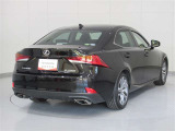 IS 200t 
