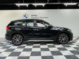 BMWを熟知したメカニックによる100項目の点検・整備を行います。不具合箇所、交換時期に達している部品に関しましては、全て当社負担で交換してからのご納車となります。