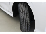 【タイヤ】中古車のタイヤは大事なチェックポイントです。写真での確認は難しいので、ご来店の際はしっかりチェックお願いします。