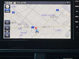 日産純正9インチメモリーナビ(MM223D-L)装備。スマートフォンによる部分地図更新、Bluetooth接続での音楽視聴、快適な画面操作と高音質なオーディオ再生。無料地図更新付きです。