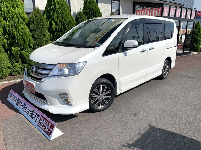 セレナ2.0 ハイウェイスター Vセレクション 4WD