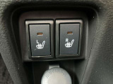 運転席、助手席ともに寒い日には嬉しいシートヒーターが搭載されております!