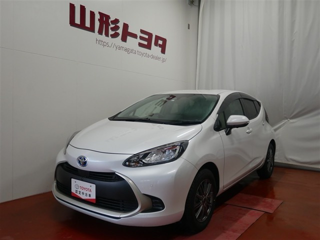 アクア1.5 G E-Four 4WD