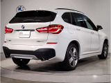 BMWのお車は、“駆け抜ける歓び”を体現しております。走行の安定性とコーナリングの良さを追求し、思い通りにハンドルの操作可能です。