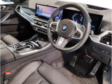 ☆センターパネルを運転席側に僅かに傾けたBMW独特のインパネ☆【駆け抜ける歓び】はここからもスタートしております☆