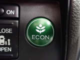エンジン、エアコンなどを制御し低燃費な『ECONモード』に、また走りを楽しみたいとき、空調など快適性を重視したいときにはスイッチOFFで通常モードに切り替えができます!