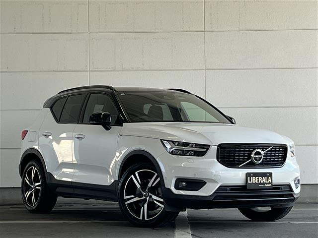 XC40B4 AWD Rデザイン 4WD4WD 修復歴無し