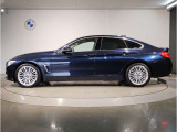 【BMWの伝統】時代を超える美しさ。磨き抜かれたエアロダイナミクスが瞳を奪う。一目で伝わるスポーティーなプロポーションは、BMWの走行性能を生み出すのに欠かせない要因の一つです。