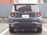 リア障害物センサーをそうびしておりますので、車庫入れも安心です。