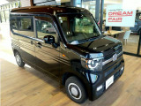 N-VAN +スタイル ファン 4WD 