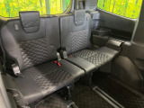 『車を購入した後の車検やメンテナンス、キズを直す板金、事故受付まで承ります。愛車についてのご相談はすべて当店にお任せください。』