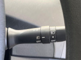 【オートライト】周りの明るさに応じて自動でヘッドライトの点灯・消灯ができる機能です!ライトの付け忘れ・消し忘れなどが無くなり、雨の日や夕方の走行も安心!トンネル通過時も便利ですね♪