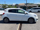 全国納車も可能です。その際は県外登録費用と陸送費が別途かかりますこと、ご了承ください。