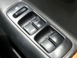 全席パワーウインドウ☆運転席はオートとなっております。