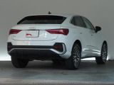 弊社アウディジャパン販売のグループ店舗(Audi Approved Automobile有明・世田谷・調布・江戸川・箕面・大阪南・堺)の車両は当店でご購入可能です。店舗間の輸送費用サービス。