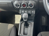 気になる車はすぐにお問い合わせください!画面右側の0066から始まる無料ダイヤルからお問い合わせ下さい!専門スタッフがお車のご質問にお答えいたします!
