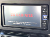 【メーカー純正ナビ】インテリアに溶け込むスタイリッシュな「専用設計」メーカーナビを装備♪視認性や操作性など基本性能にも優れ、より上質なカーライフをお楽しみいただけます。