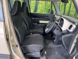 運転席シート廻りは使用感も少なく、良好な状態となっています。丁寧に使われていたことがよくわかりますね。
