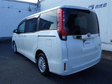トヨタの中古車は、まるまるクリンでとっても綺麗♪中古車でも、綺麗に気持ちよくお乗りいただけます。エンジンルームからシートの下まで、目に見えないところまで徹底洗浄するから、見た目も衛生的にも安心♪
