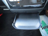 運転席テーブル