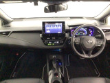 【前方視界】開放的な前方視界!運転がしやすく疲れにくいです♪窓が大きく、見通しがとっても良いおクルマですよ♪