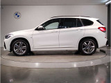 【BMWの伝統】時代を超える美しさ。磨き抜かれたエアロダイナミクスが瞳を奪う。一目で伝わるスポーティーなプロポーションは、BMWの走行性能を生み出すのに欠かせない要因の一つです。
