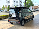 とてもキレイなカラーとなっております。ぜひ現車にてご確認くださいませ