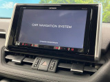 【ナビゲーション】目的地までしっかり案内してくれる使いやすいナビ。Bluetooth接続すればお持ちのスマホやMP3プレイヤーの音楽を再生可能!毎日の運転がさらに楽しくなります!!