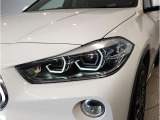 BMWのオートライトは積極的にライトをつけることにより、自車の存在を周囲に向けアピールいたします。それは安全性への配慮でもあります。