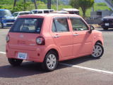 外装も丁寧に磨いております。是非1度実車をご覧ください!