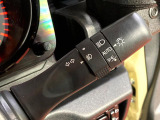 【オートライト】周りの明るさに応じて自動でヘッドライトの点灯・消灯ができる機能です!ライトの付け忘れ・消し忘れなどが無くなり、雨の日や夕方の走行も安心!トンネル通過時も便利ですね♪