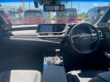 ES 300h バージョンL 本革シート サンルーフ