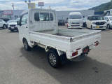 ダイハツ ハイゼットトラック オートマ車 4WD/荷台ゴムシート/パワステ/エアコン/ラジオチューナー/4WD切替スイッチ/ヘッドライトレベライザー/