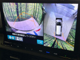 【マルチビューカメラシステム】専用のカメラにより、上から見下ろしたような視点で360度クルマの周囲を確認することができます☆死角部分も確認しやすく、狭い場所での切り返しや駐車もスムーズに行えます。