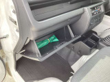 車検証はこちらにお入れいただくと便利です☆